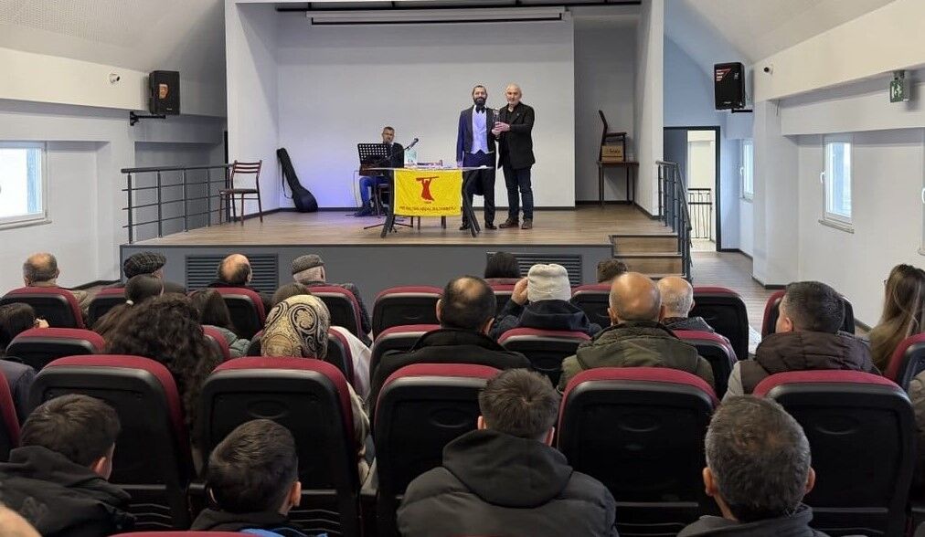 Sosyal Adalet Ve Barış Ödülü Akif Manaf’ın