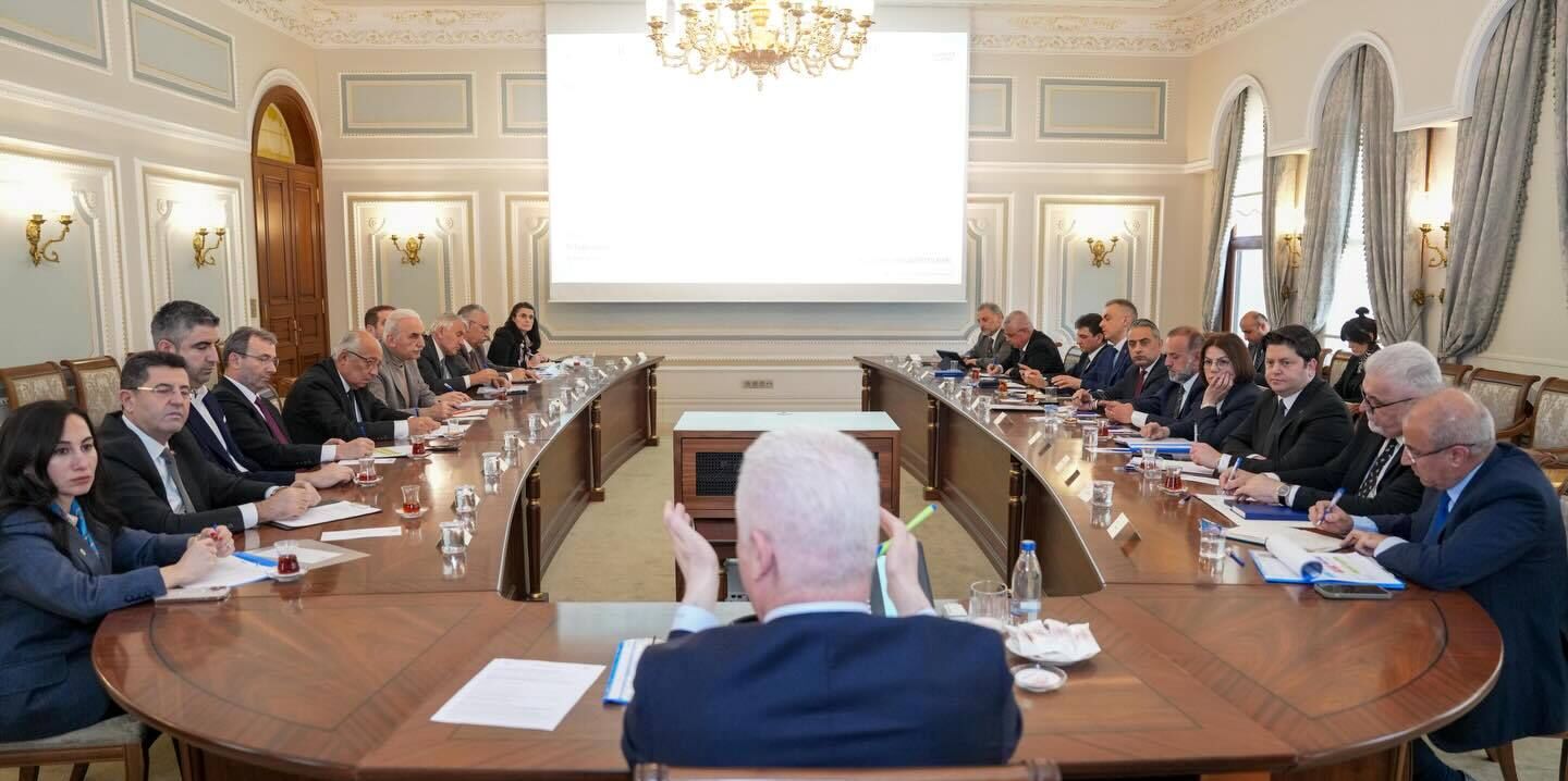 Vali Davut Gül'den Sokaktaki Canlar Için Toplantı Yapıldı