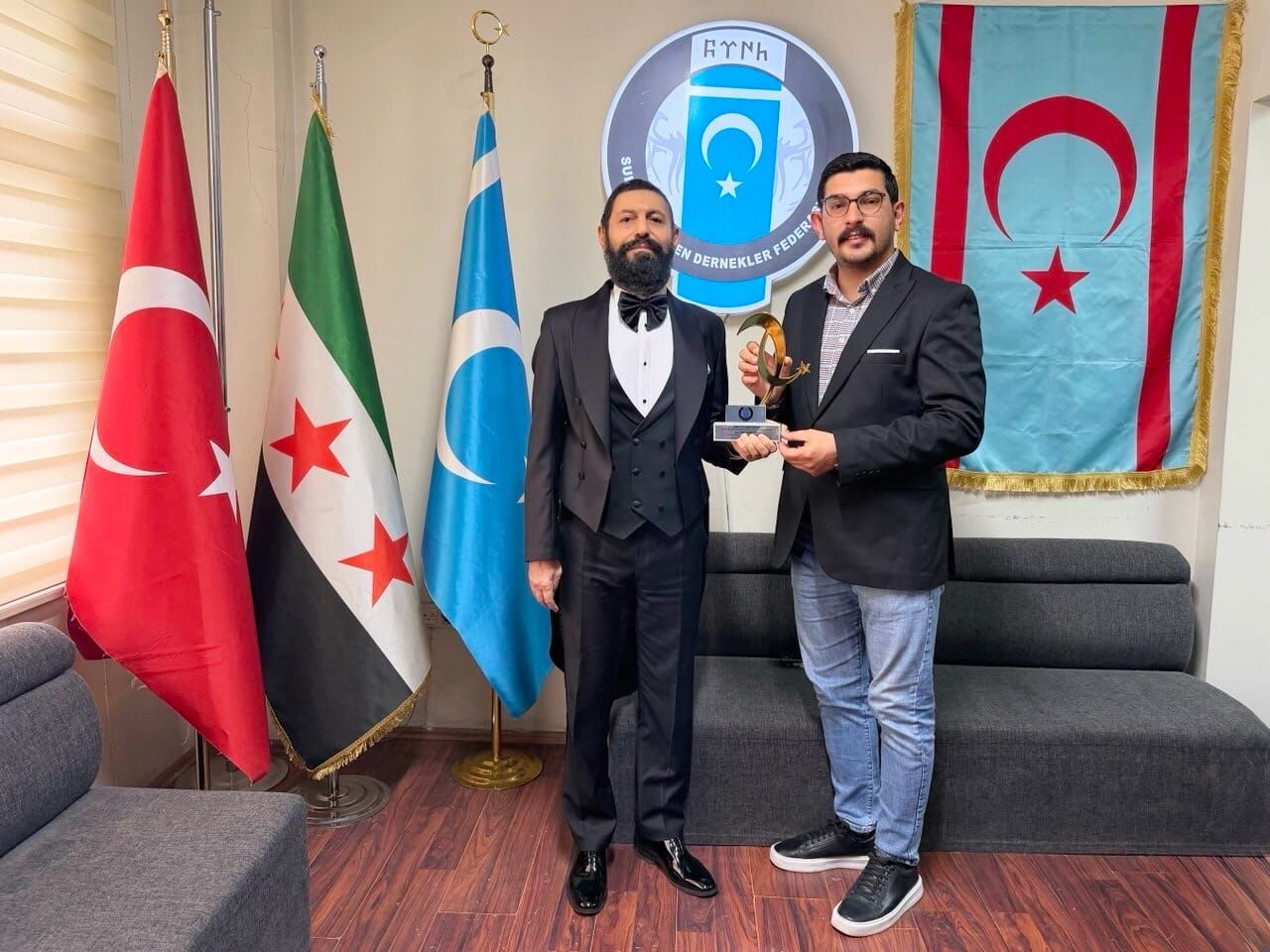 Akif Manaf’a Umut Ve Barış Ödülü Verildi