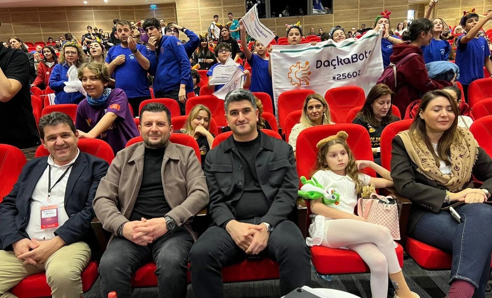 ​​​​​​​Ataşehir’in Teknoloji Destanı Houston’da Dünya Şampiyonluğu İçin Yarışıyorlar! (3)