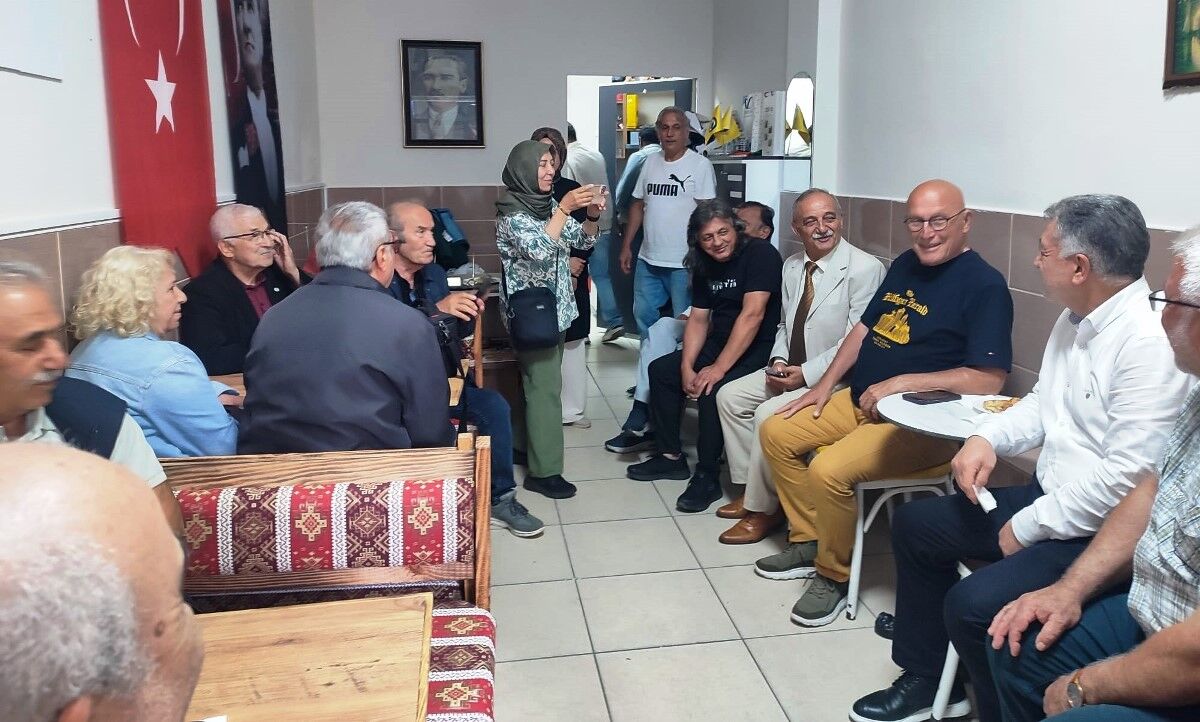 Siyasetin Tecrübeli İsmi Ersin Taranoğlu Ataşehir’de Gündemi Değerlendirdi-1