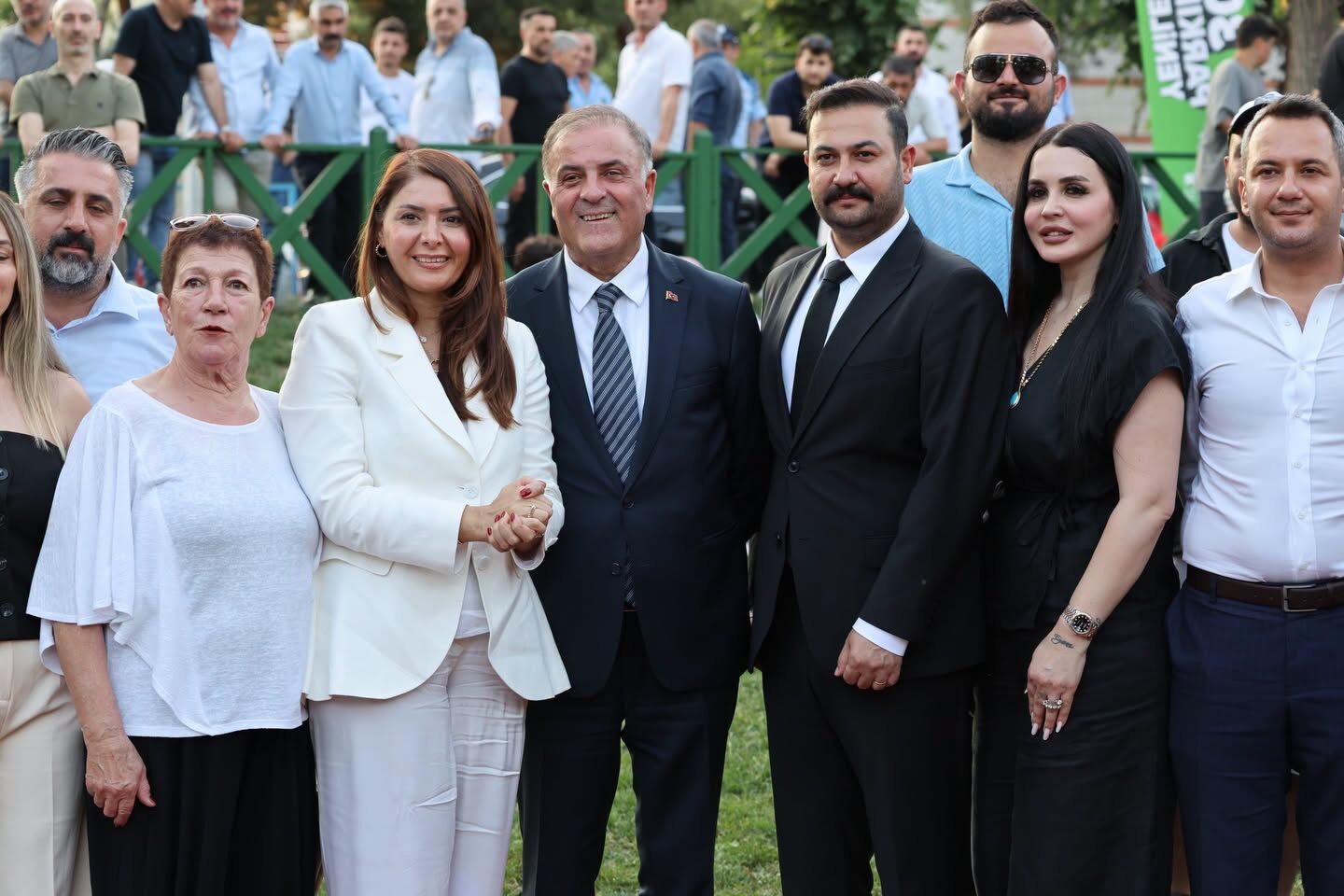 Ataşehi̇r’de Yeni̇lenen 30 Parkin Açilişi Yapildi.6