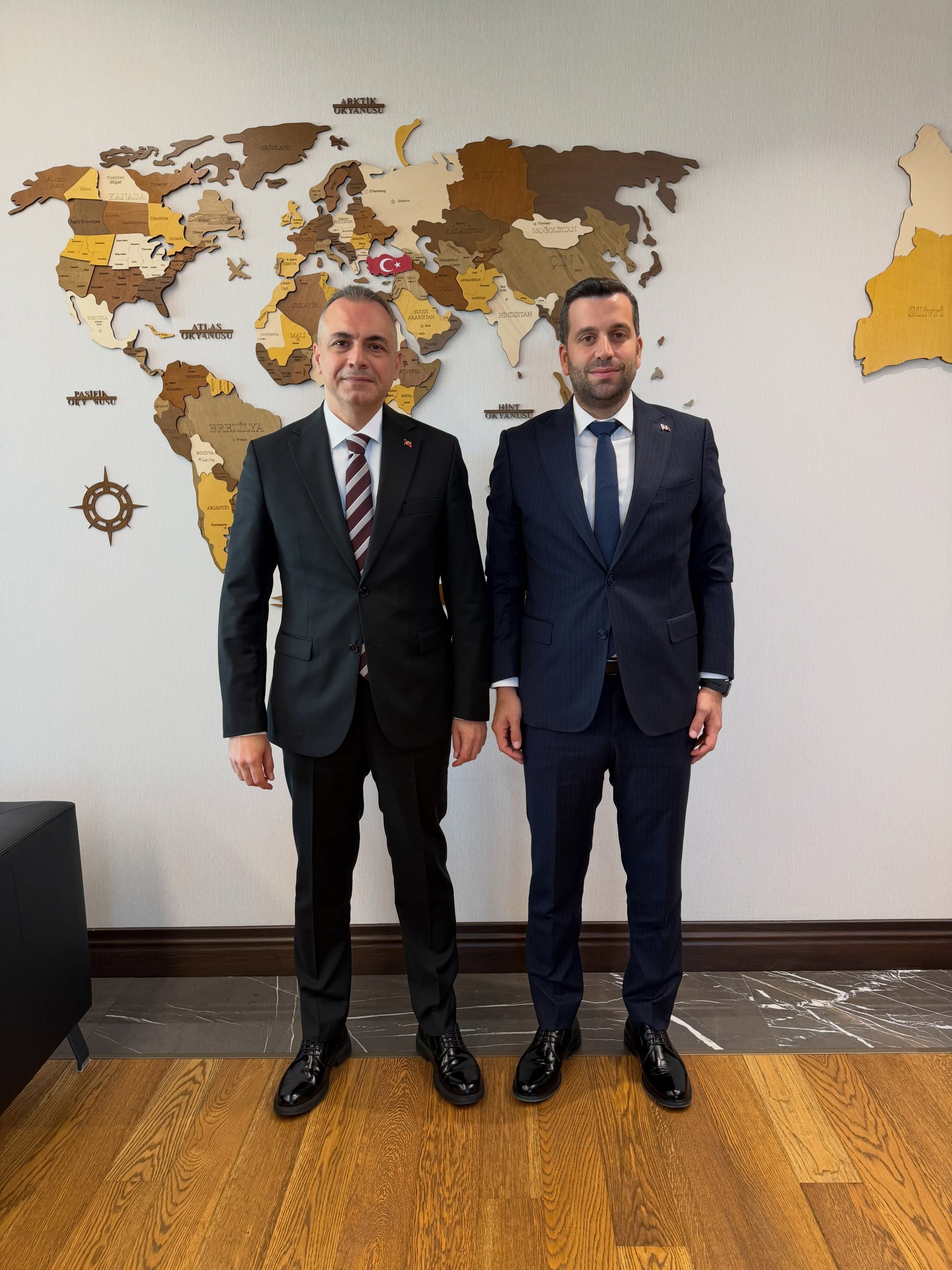 Başkan Vekili Serdar Orhan’dan Çevre Ve Şehircilik İl Müdürü Dr. Maliki Ejder Batur’a Ziyaret (2)