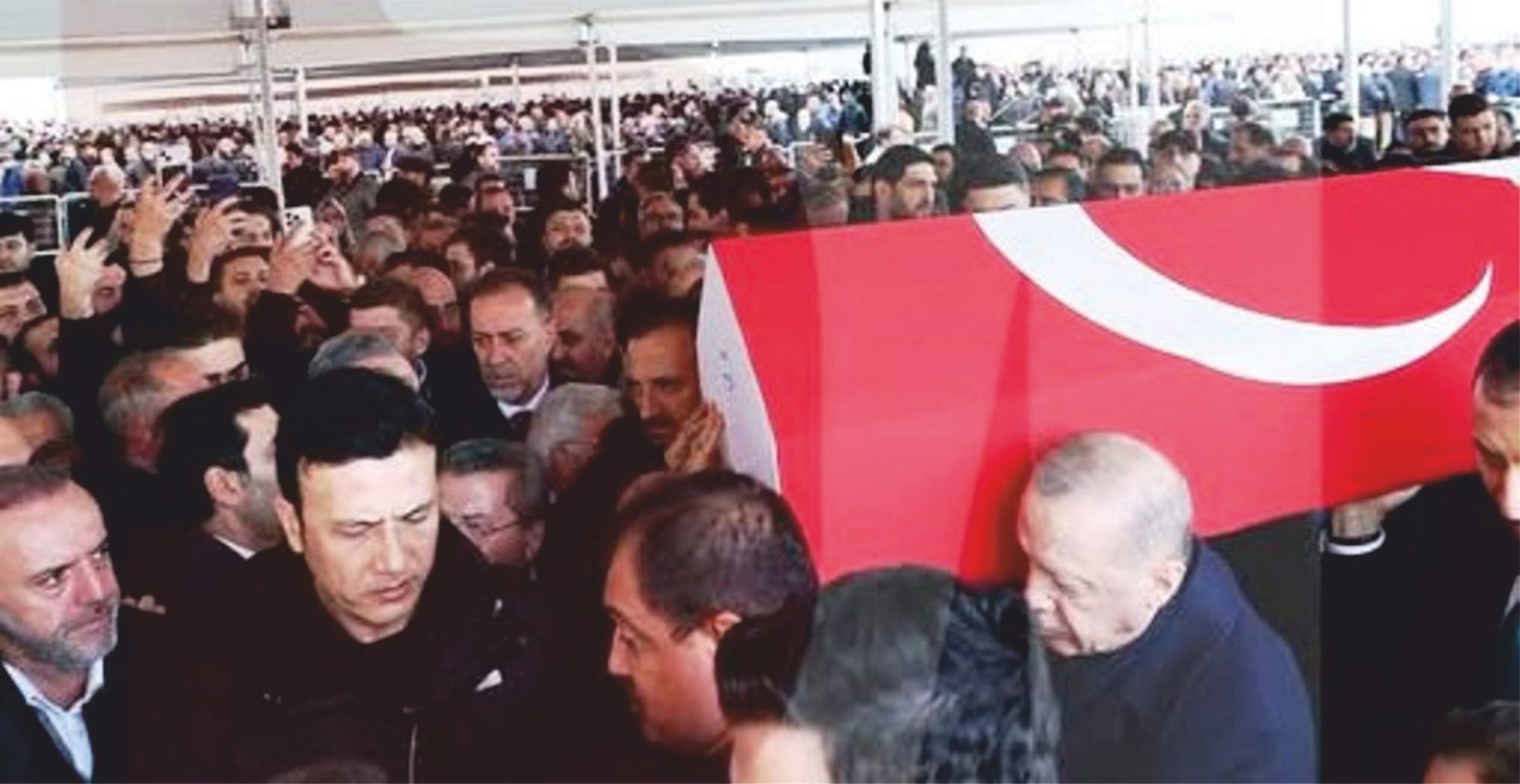 Dündar Zi̇ya Gülteki̇n Dualarla Nakkaştepe'de Toprağa Veri̇ldi̇
