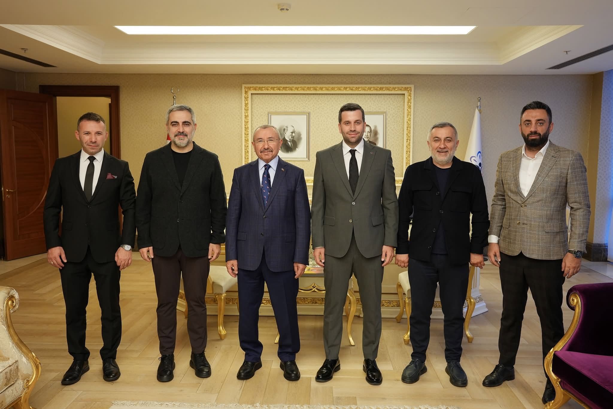 İsmail Erdem Başkan Vekili Serdar Orhan’ı Ziyaret Etti (2)