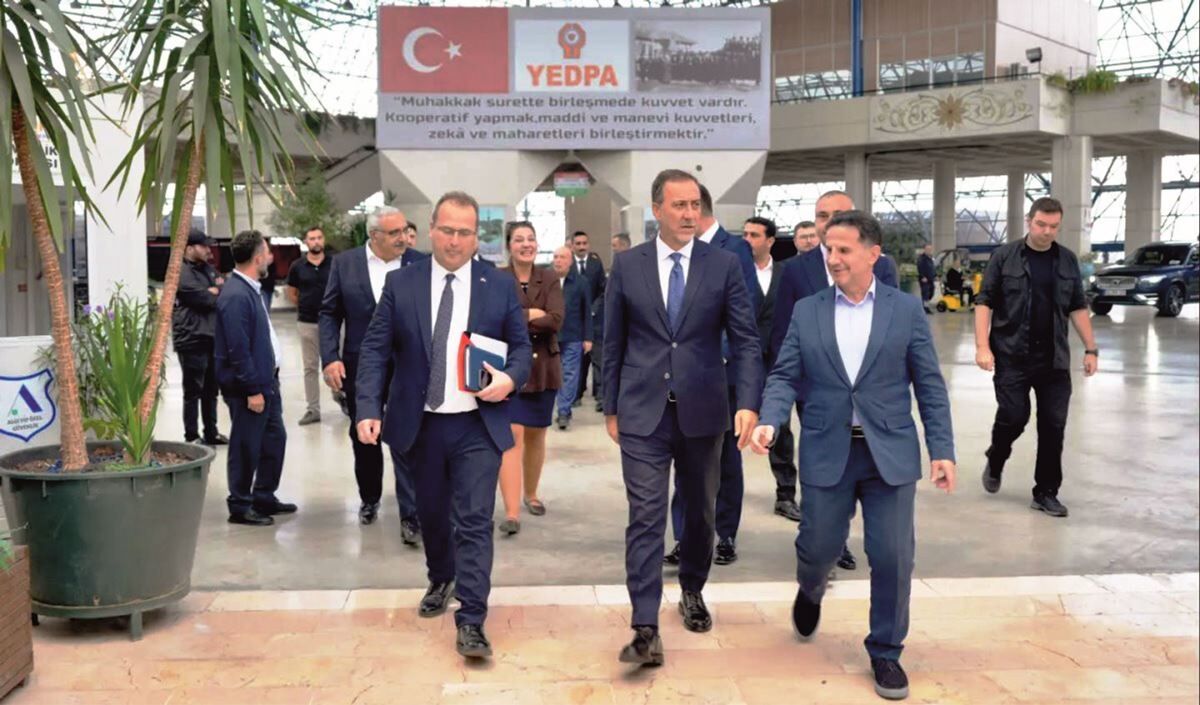 Mhp İstanbul İl Başkanı Volkan Yılmaz’dan Yedpa Ticaret Merkezi’ne Ziyaret,3