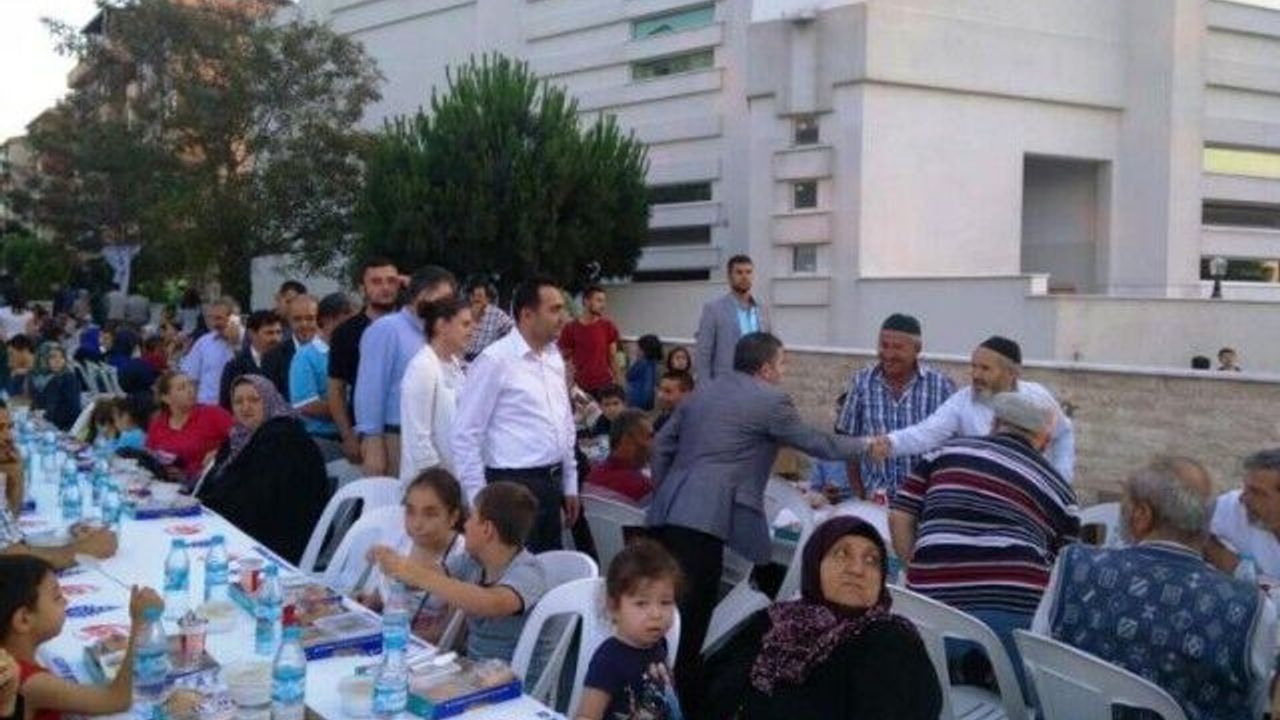 Ak Parti Ataşehir İnönü Mahallesi Sokak İftarı 2015