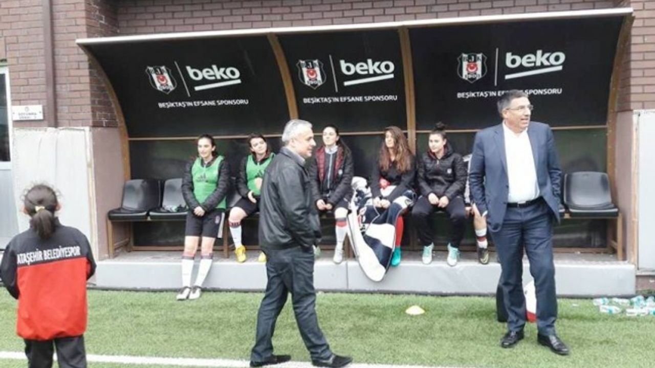 Ataşehir Bayan Futbol Takımı, Başkan Abdullah Der