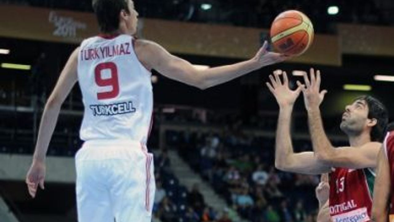 12 Dev Adam, Almanya engelini aşamadı, şansını zora soktu.