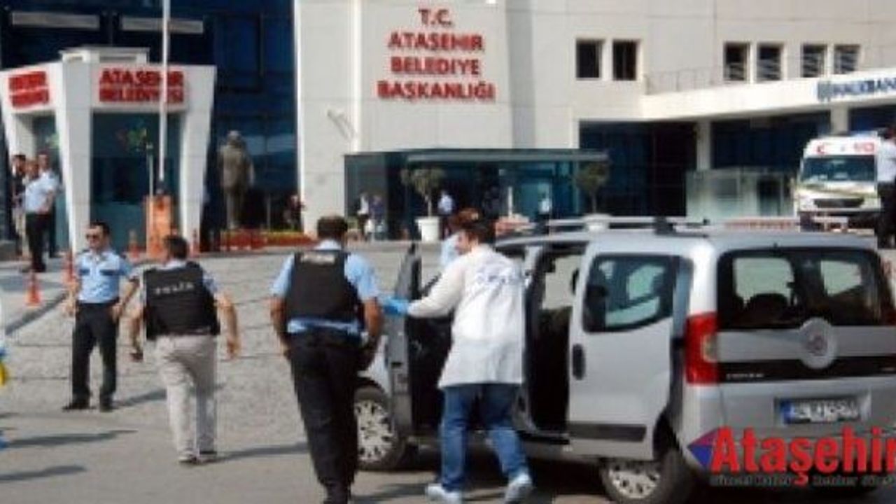 Ataşehir Belediyesi Önündeki Çatışmada Yaralanan Şahıs Hayatını Kaybetti