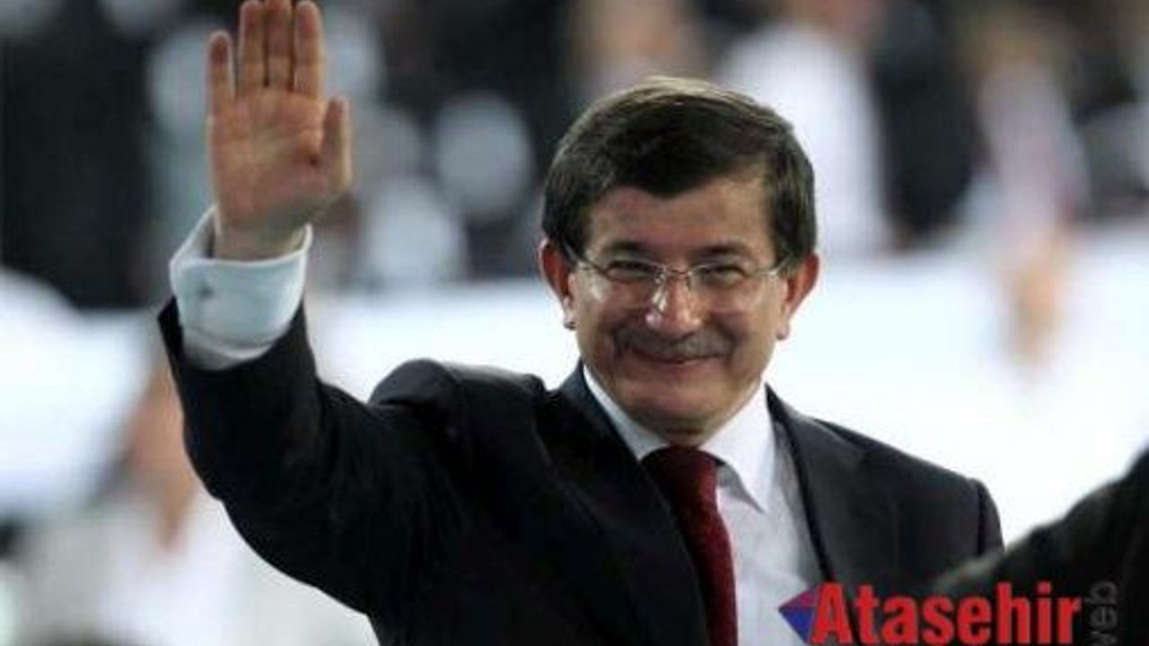 Davutoğlu hükümet kurma görevini iade etti!
