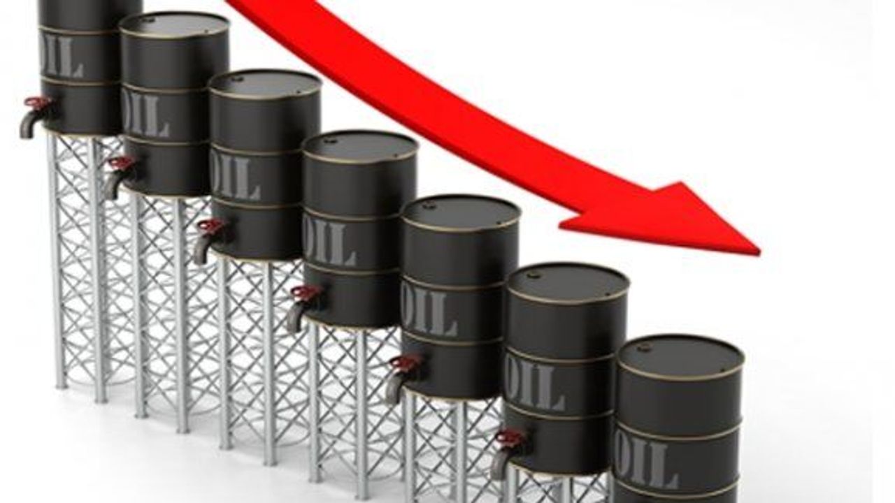 Petrol'de düşüş devam ediyor