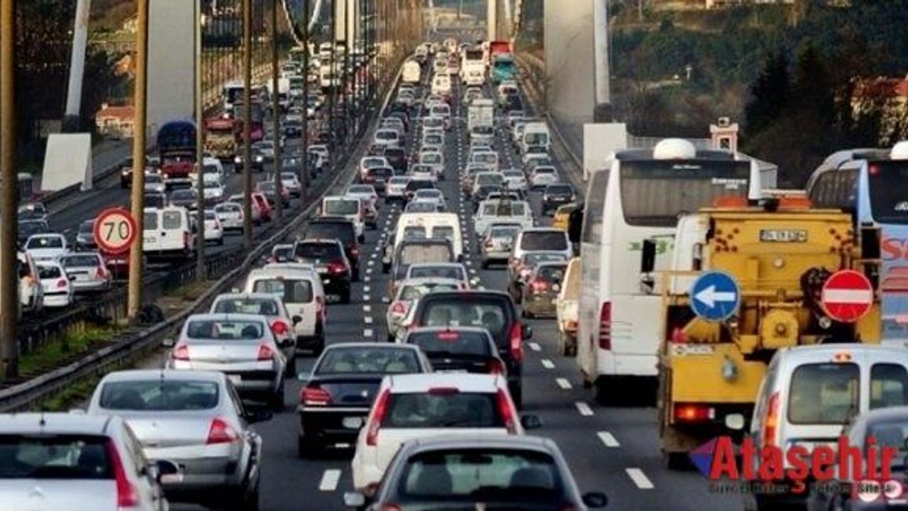 İstanbul'da Pazar günü  bu yollara dikkat