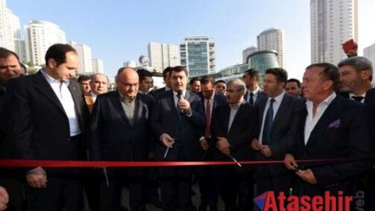 Dönerci Ali Usta, 4. restoranını Ataşehir'de hizmete açtı!