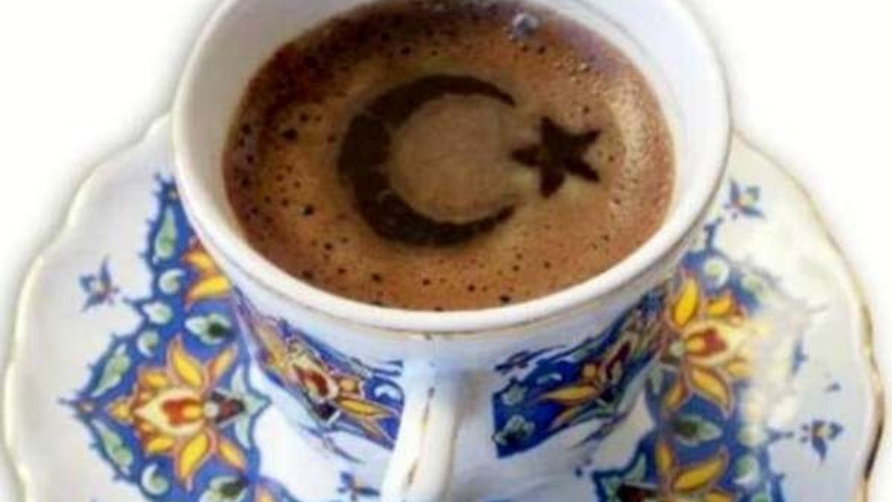 TÜRK KAHVESİ ŞİMDİ DE BİR GECEDE RUS KAHVESİ OLDU.