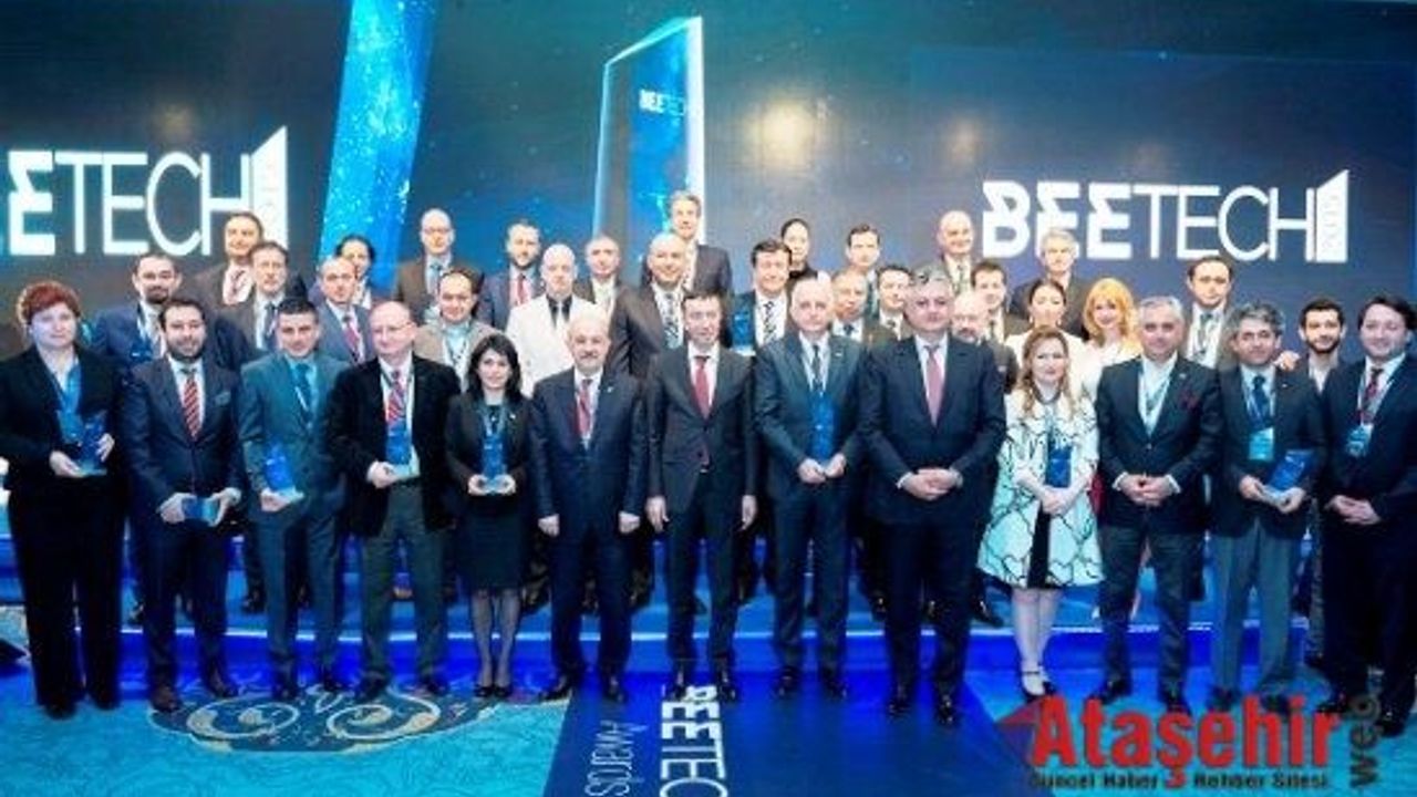 İTÜ ARI TEKNOKENT ÇITAYI YÜKSELTİYOR