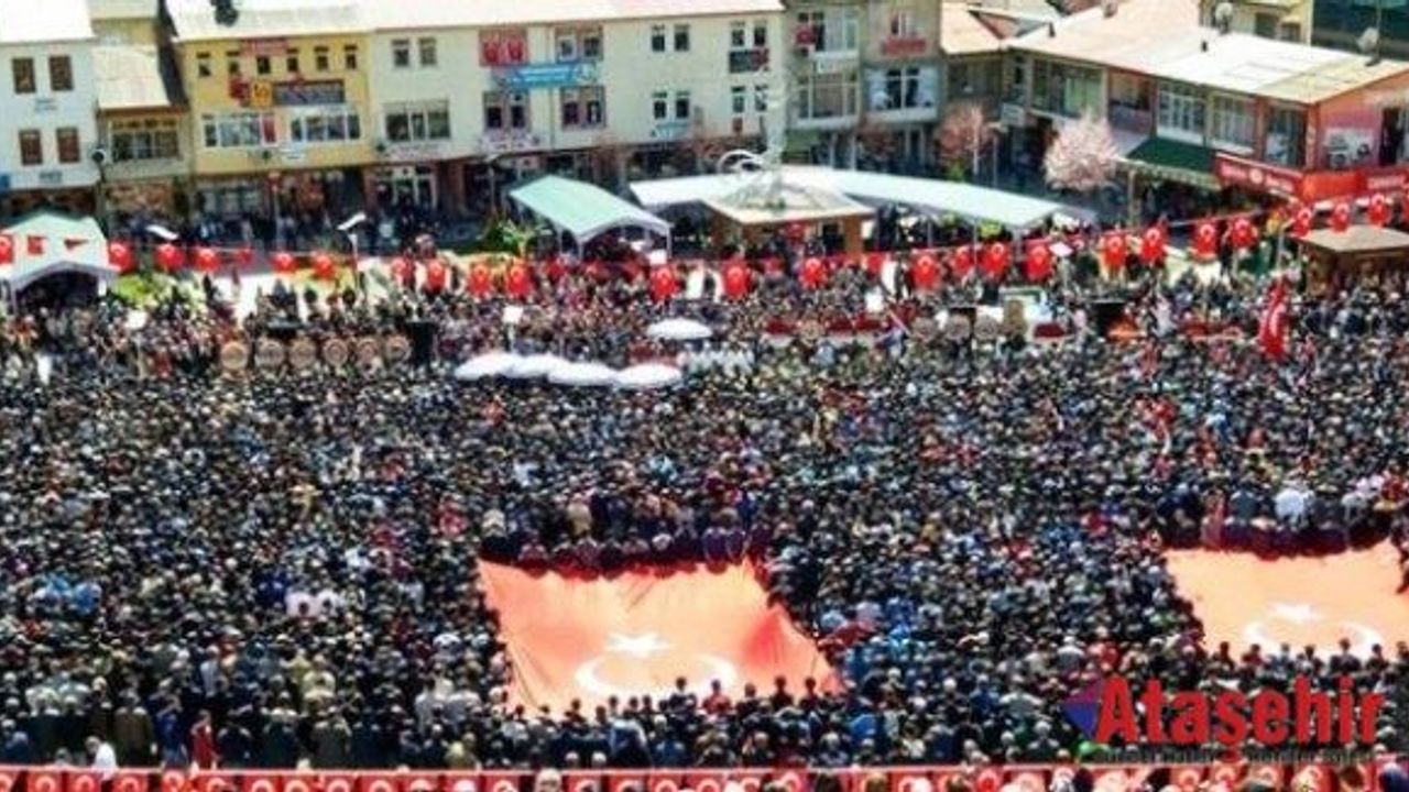 Şehit Tamer Aktaş'ı 15 bin Gümüşhaneli uğurladı