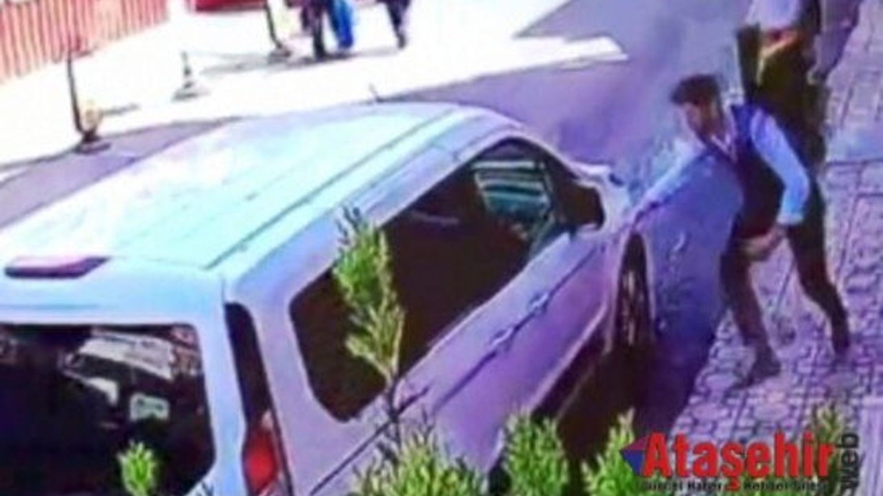 Ataşehir’de  bir şahıs Kayan Aracına Camdan Atlayıp Yetişti