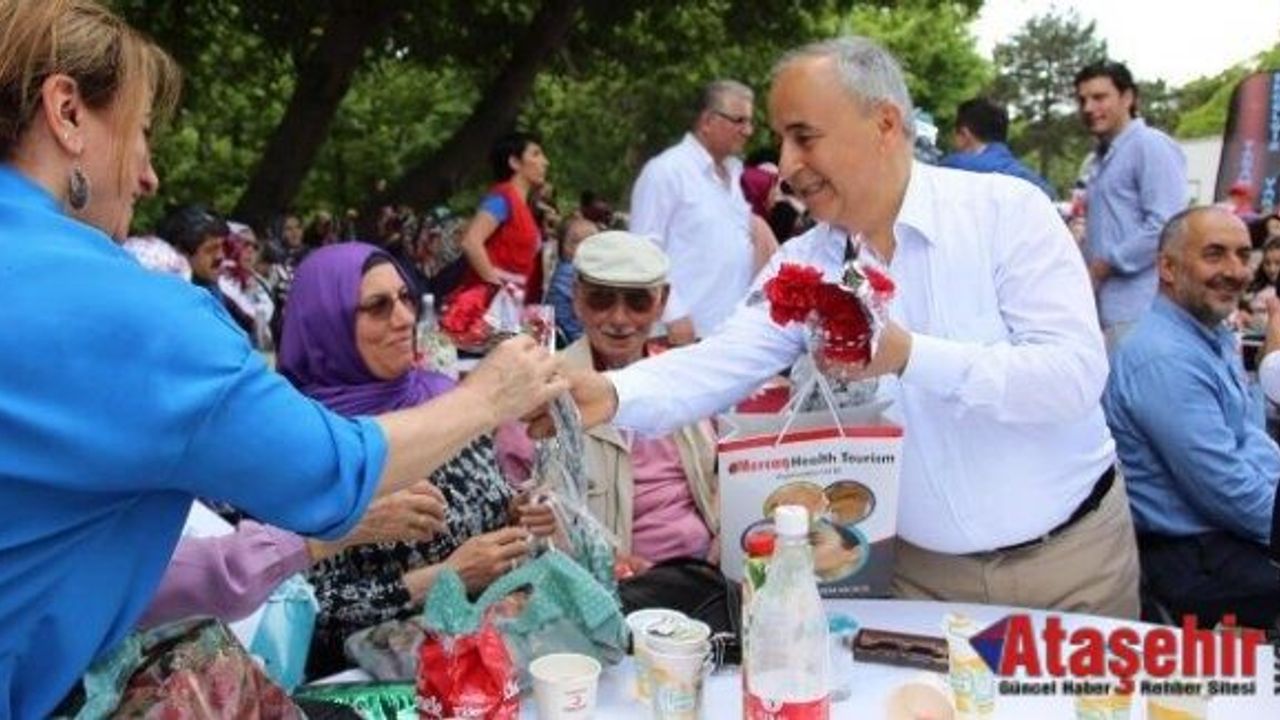 Kızılay 6. Geleneksel Anneler Günü Kır Yemeği