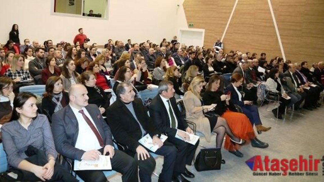 Ataşehir'de Gelecek İçin Geri Dönüşüm” semineri düzenlendi.