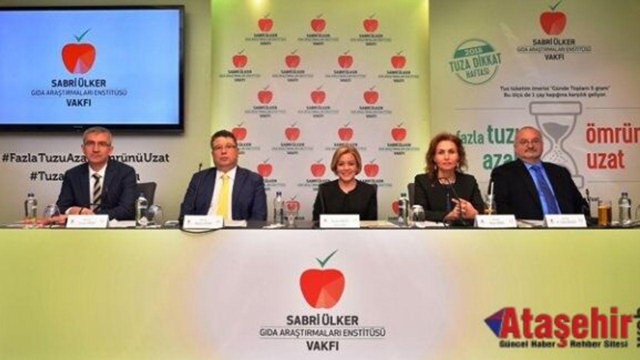 Fazla Tuzu Azaltmak 4 Kişiden Birinin Hayatını Kurtarabilir