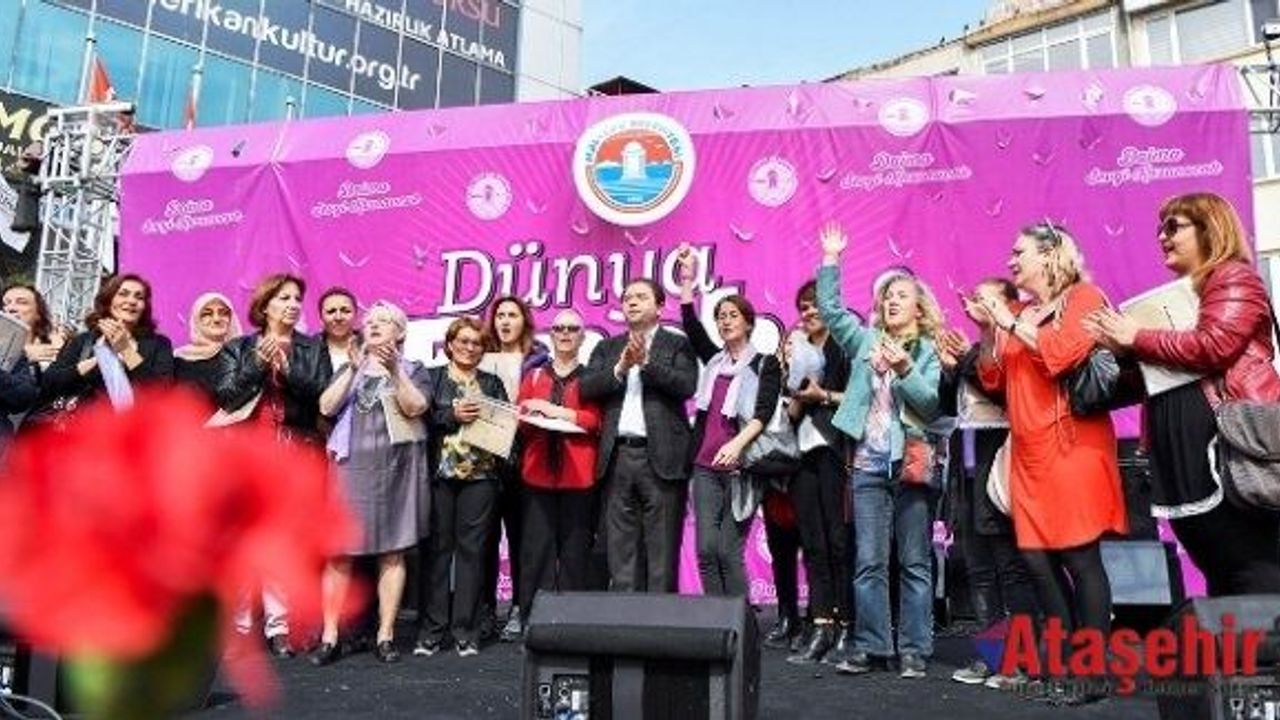 Maltepe Belediyesin'den kadın çalışanlara 8 Mart ikramiyesi