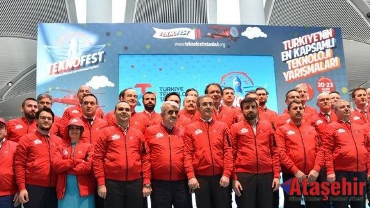 İSTANBUL'DA TEKNOFEST RÜZGARI ESİYOR