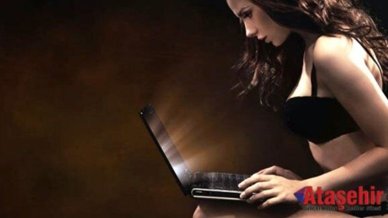 Facebook ve Google hangi pornoları izlediğinizi biliyor