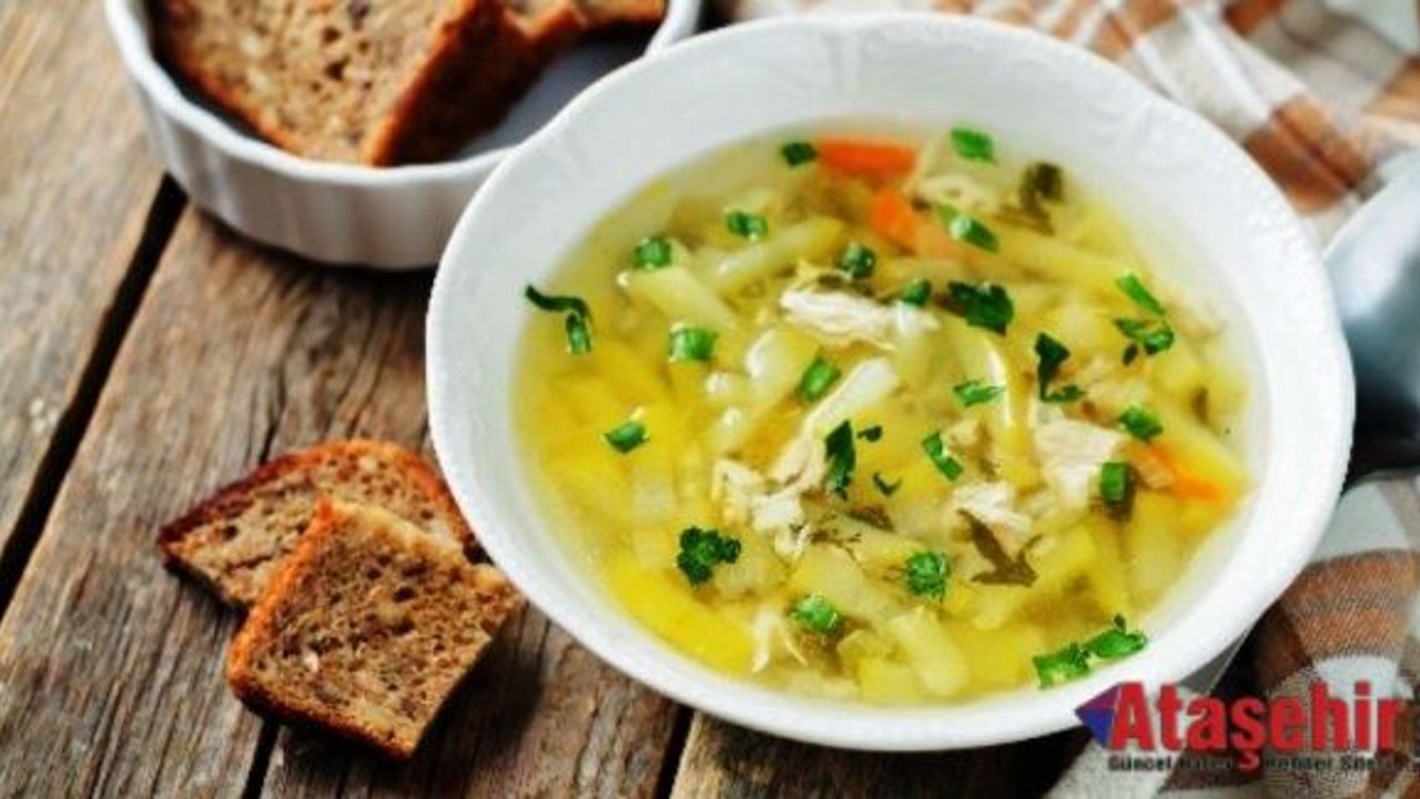 Yemeğin İyileştirici Gücü: Tavuk Suyu Çorba