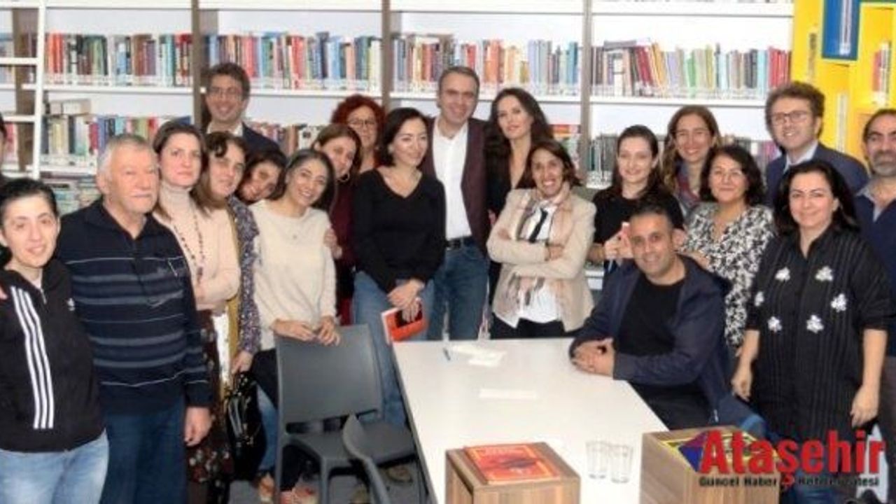 Onur Caymaz, “Eleştirel okumak kişiyi geliştirir”