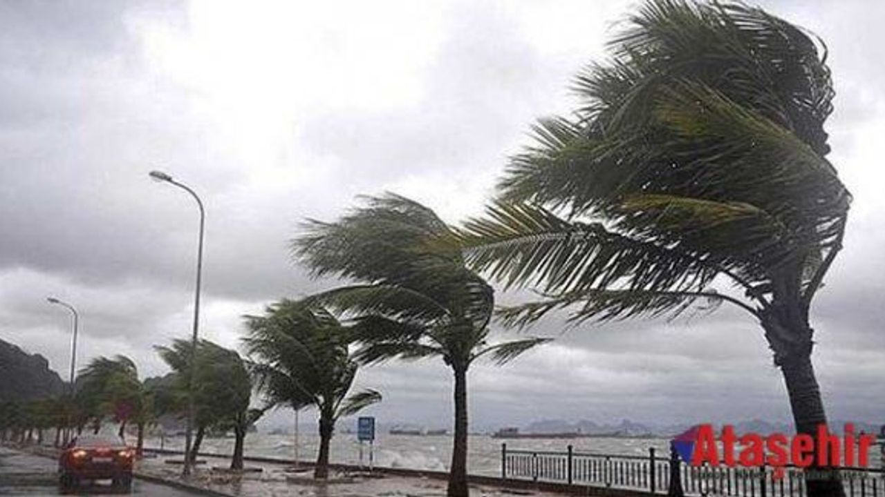 İstanbul'da kötü hava koşulları hayatı olumsuz etkiliyor