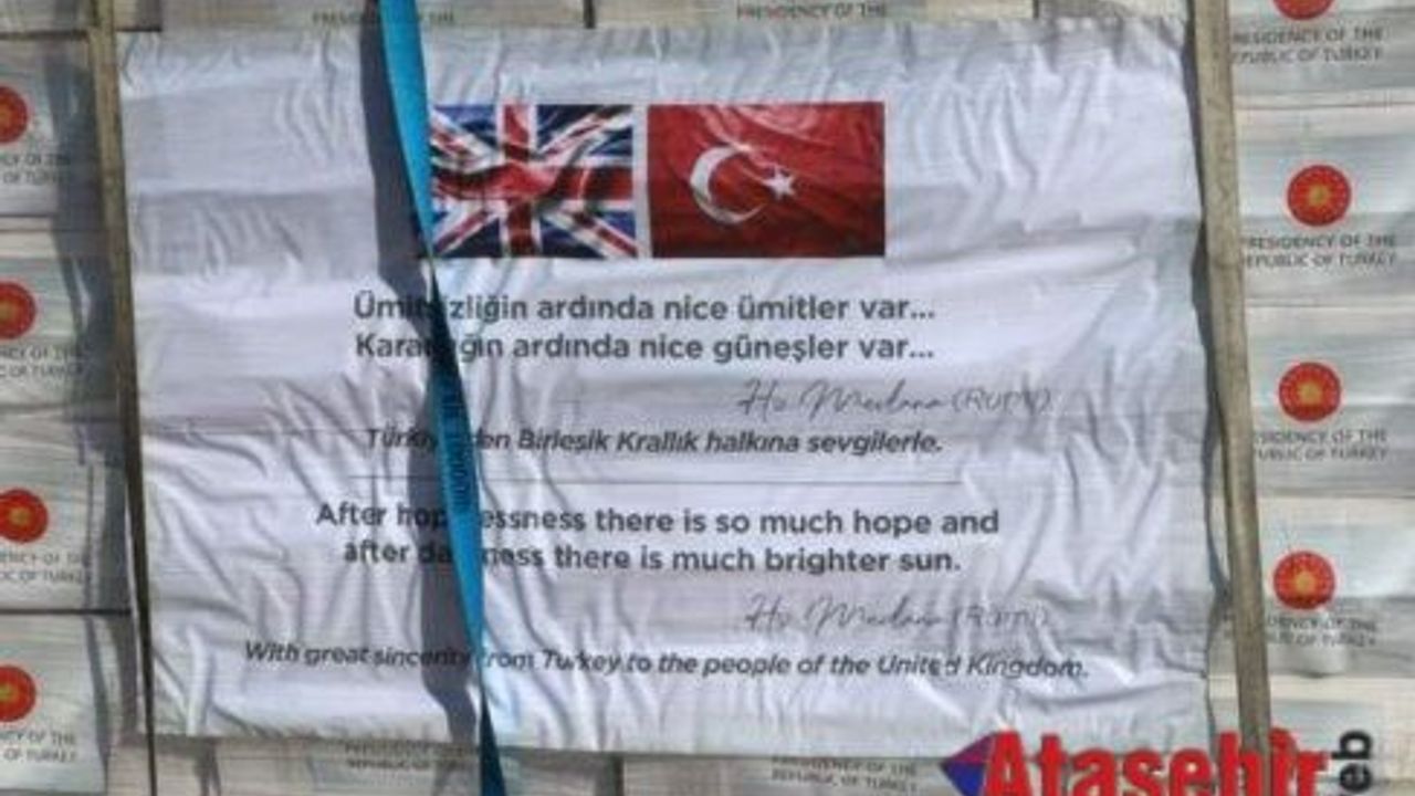 Türkiye İngiltere'ye tıbbi yardım malzemesi gönderildi