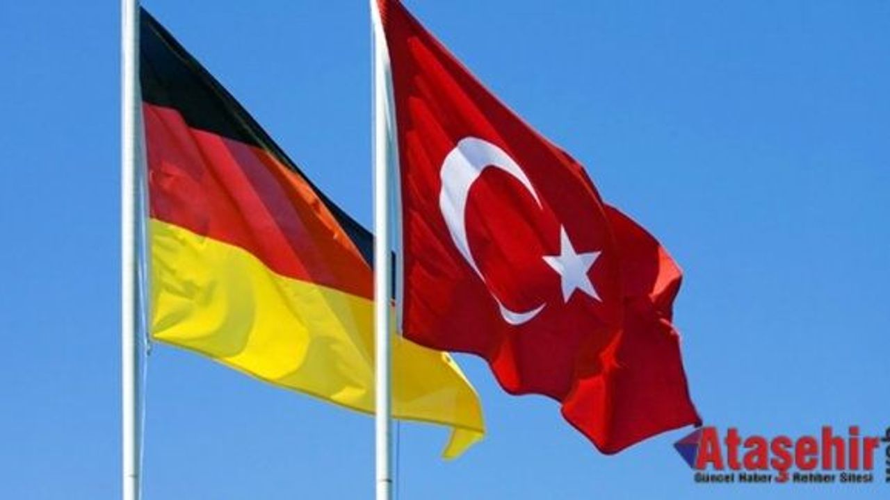 ALMANYA’DAN 1 MİLYON TÜRK’ÜN VATANDAŞLIĞINI İPTALE HAZIRLANIYOR