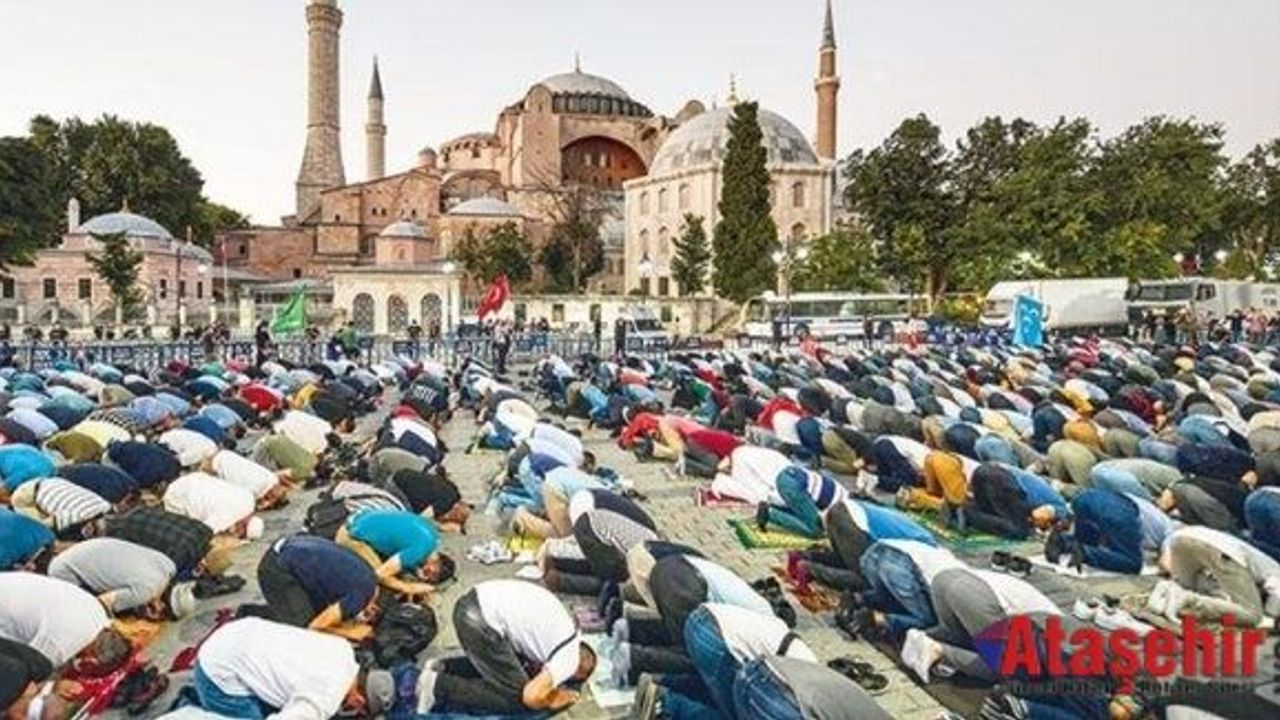 Ayasofya ibadete açıldı. dünya oluşan tepkiler