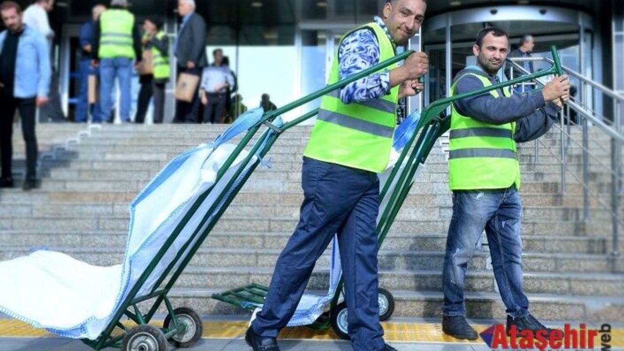 ŞİŞLİ’DE ATIK TOPLAYICILARI KOOPERATİF ÇATISI ALTINDA BİRLEŞTİ