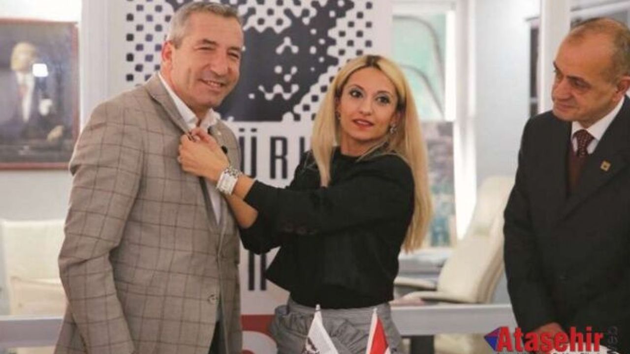 Reşat Şahin Öztürk, Atatürkçü Düşünce Derneğini ziyaret etti