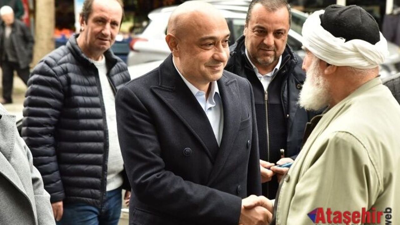 Ali Coşkun ve eşi Ayla Coşkun, tam gün Ataşehir turu gerçekleştirdi.