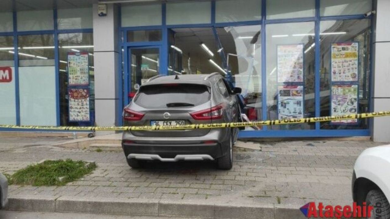 Ataşehir'de cipin markete girmesi sonucu 2 kişi yaralandı