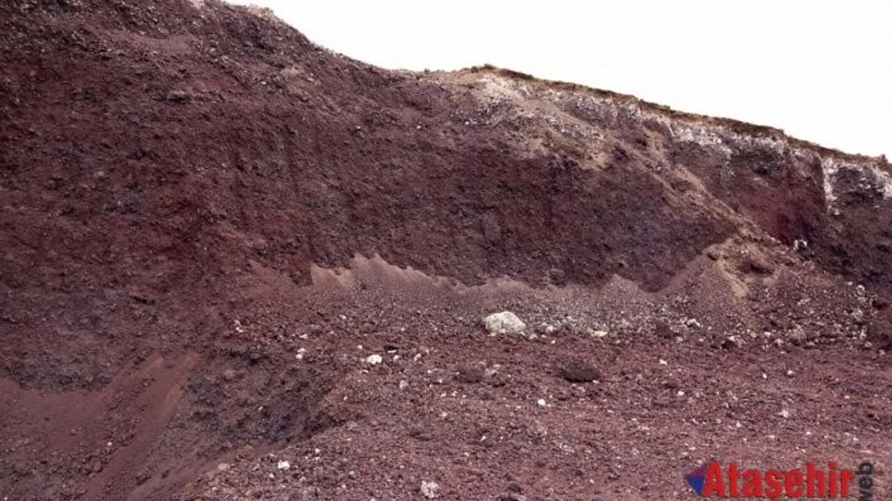 Kayseri'nin Develi İlçesi'nde doğada nadiren bulunan maden keşfedildi