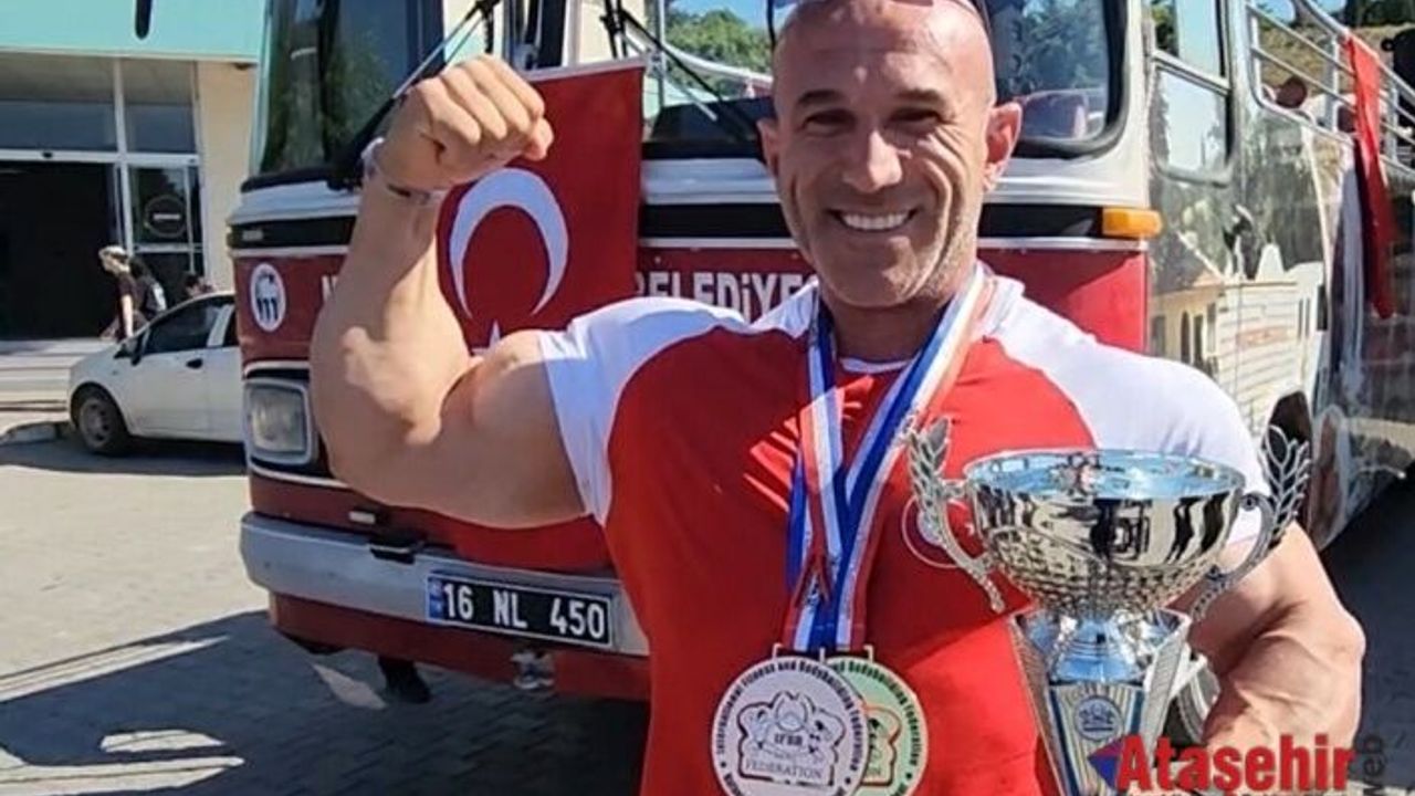 Uğur Gökçe, İspanya’dan çift madalya ile Türkiye’ye döndü