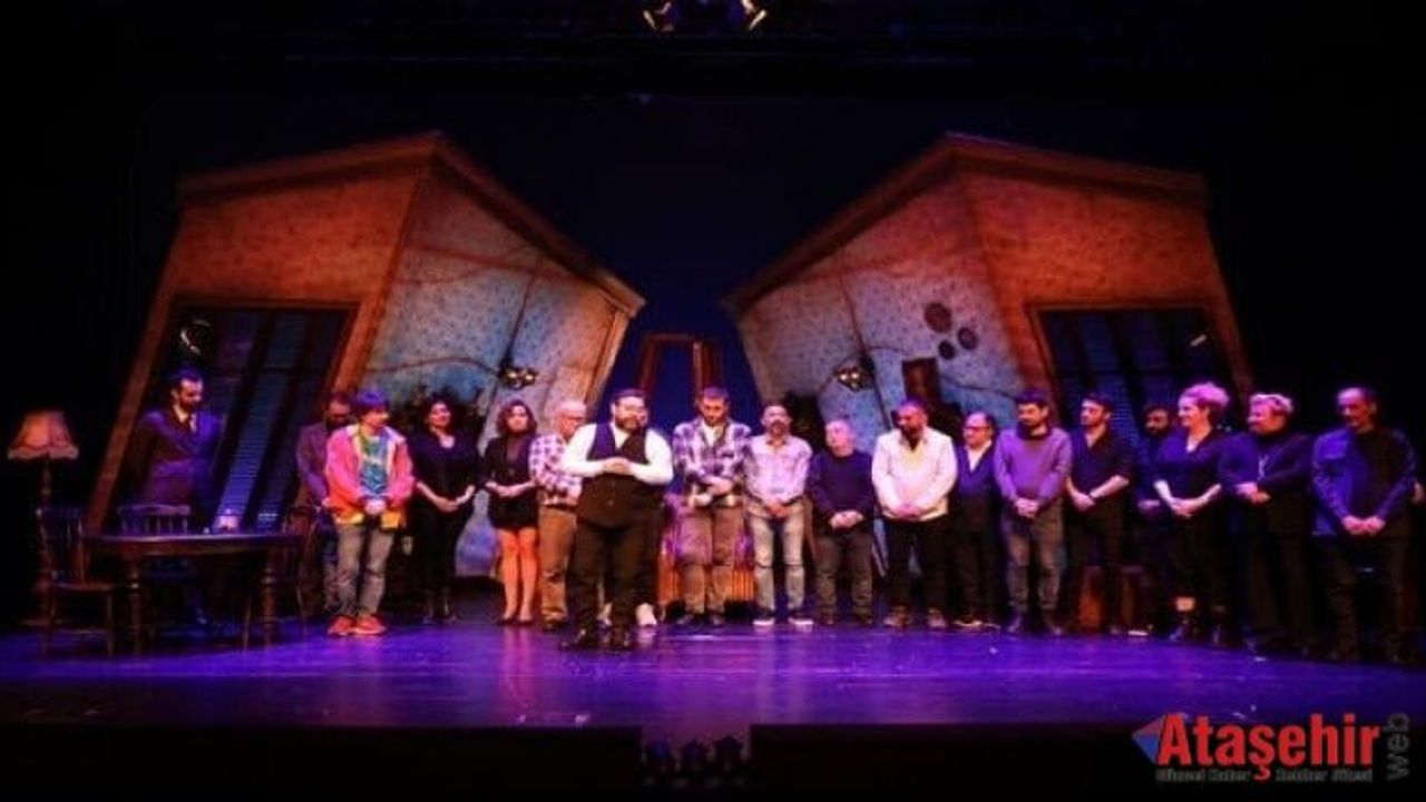 İBB Şehir Tiyatroları, Şener Şen Sahnesi’nde Ataşehir seyircisiyle buluştu