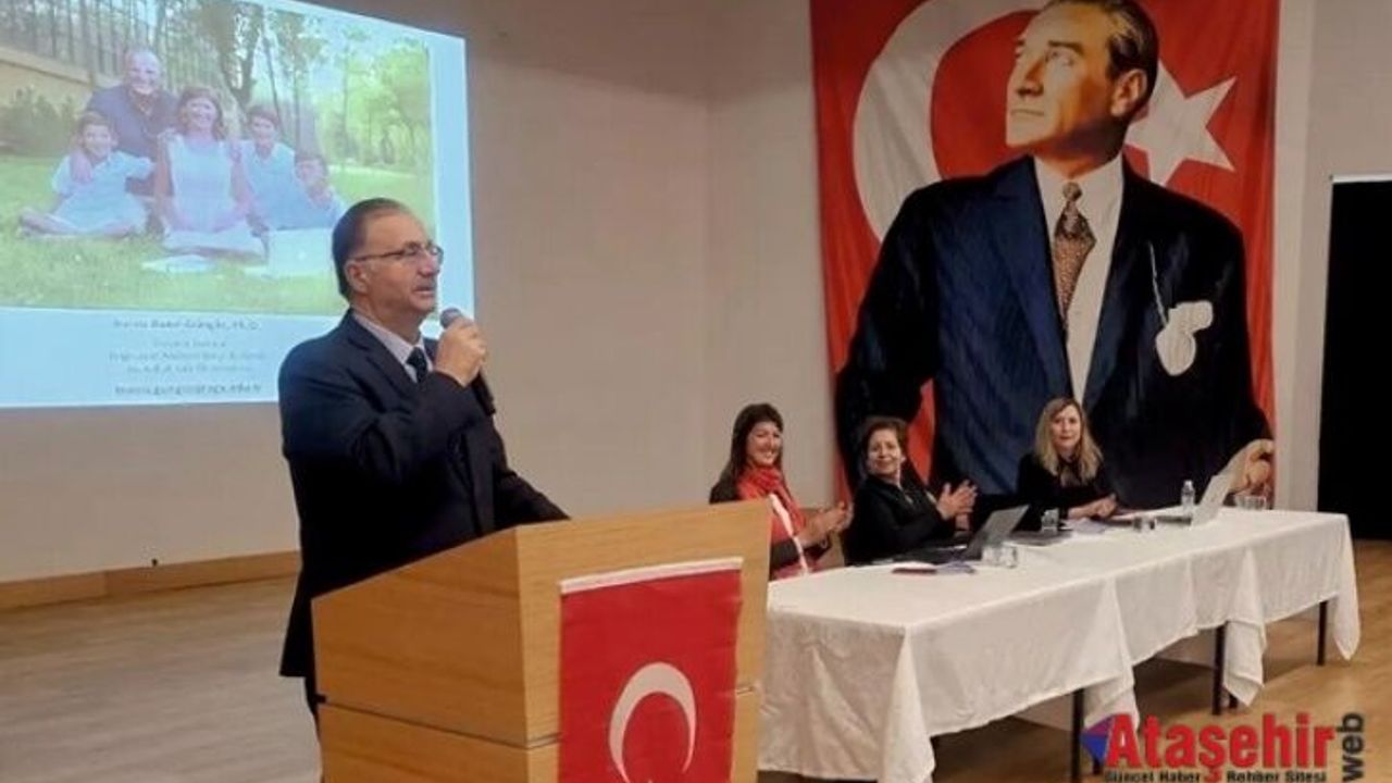 Ataşehir'de Bilimde Kadın Paneli Düzenlendi