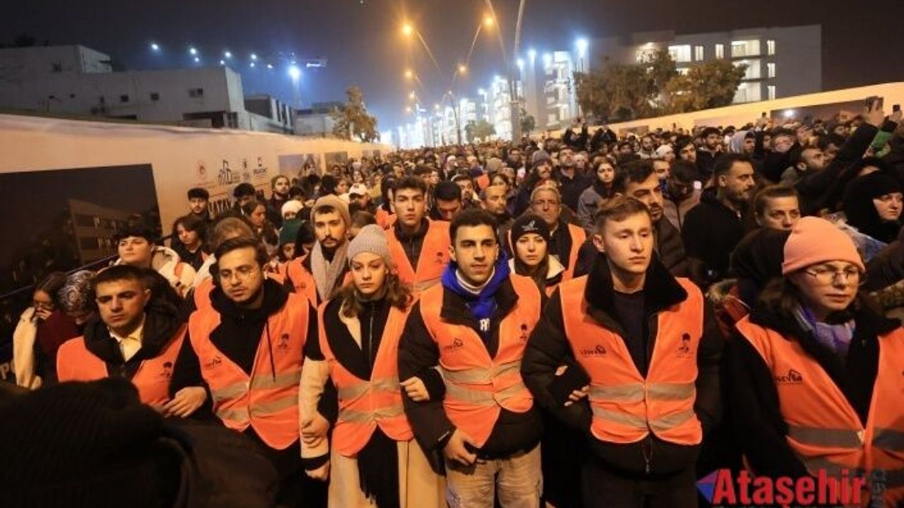 LÖSEV’İN KANSERİ YENEN MÜCADELECİ GENÇLERİ DEPREMİ UNUTMADI 
