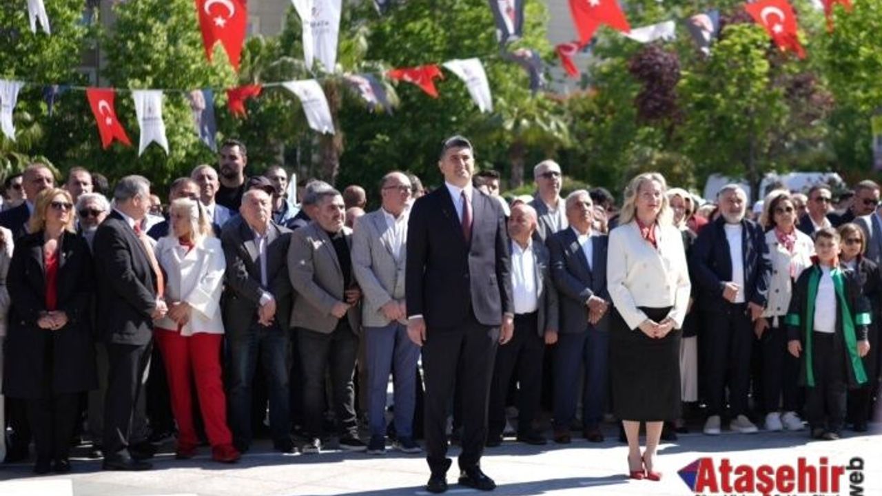 ATAŞEHİR'DE 19 MAYIS COŞKUYLA KUTLANDI