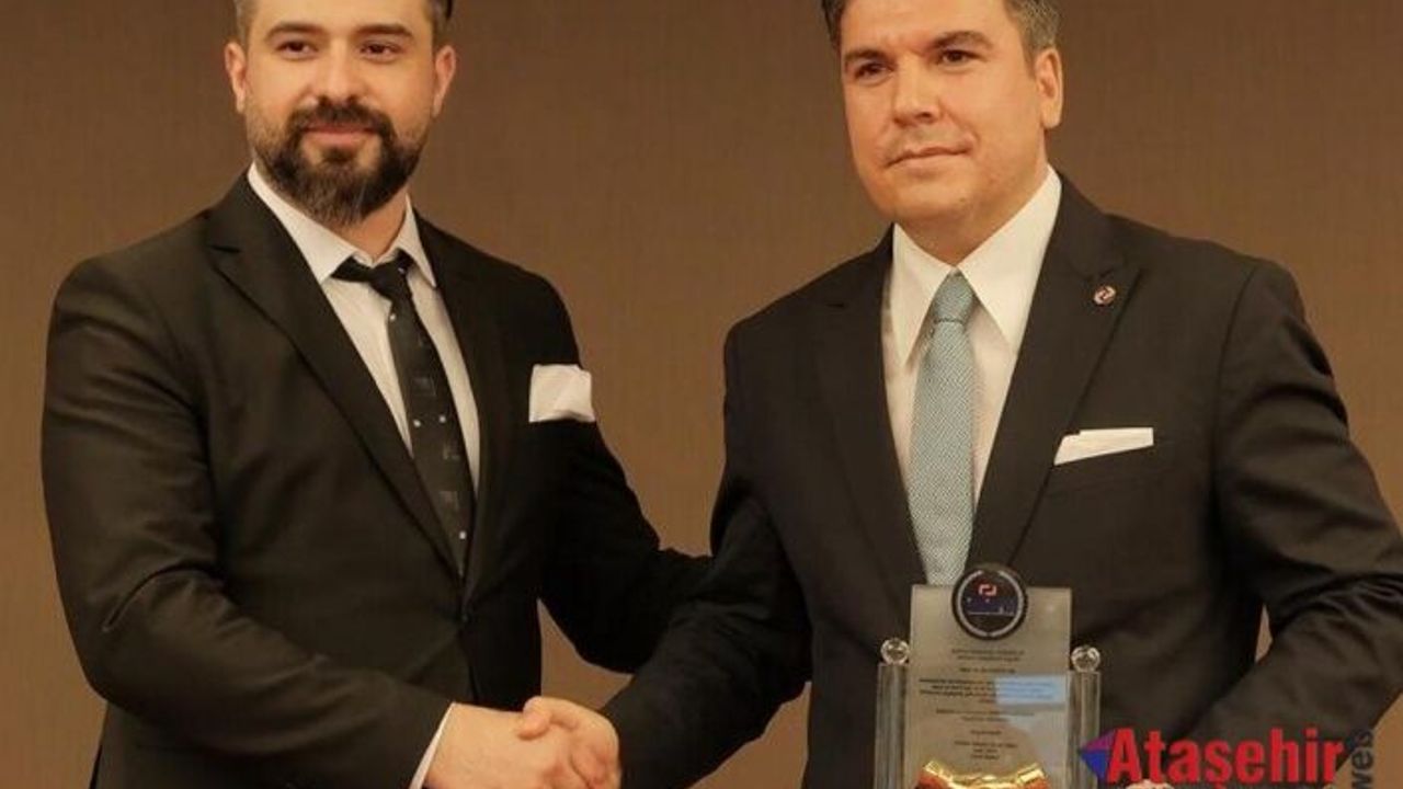  İNTİSAD'ta Görev Değişimi: Yeni Başkan Çağrı Avcu oldu