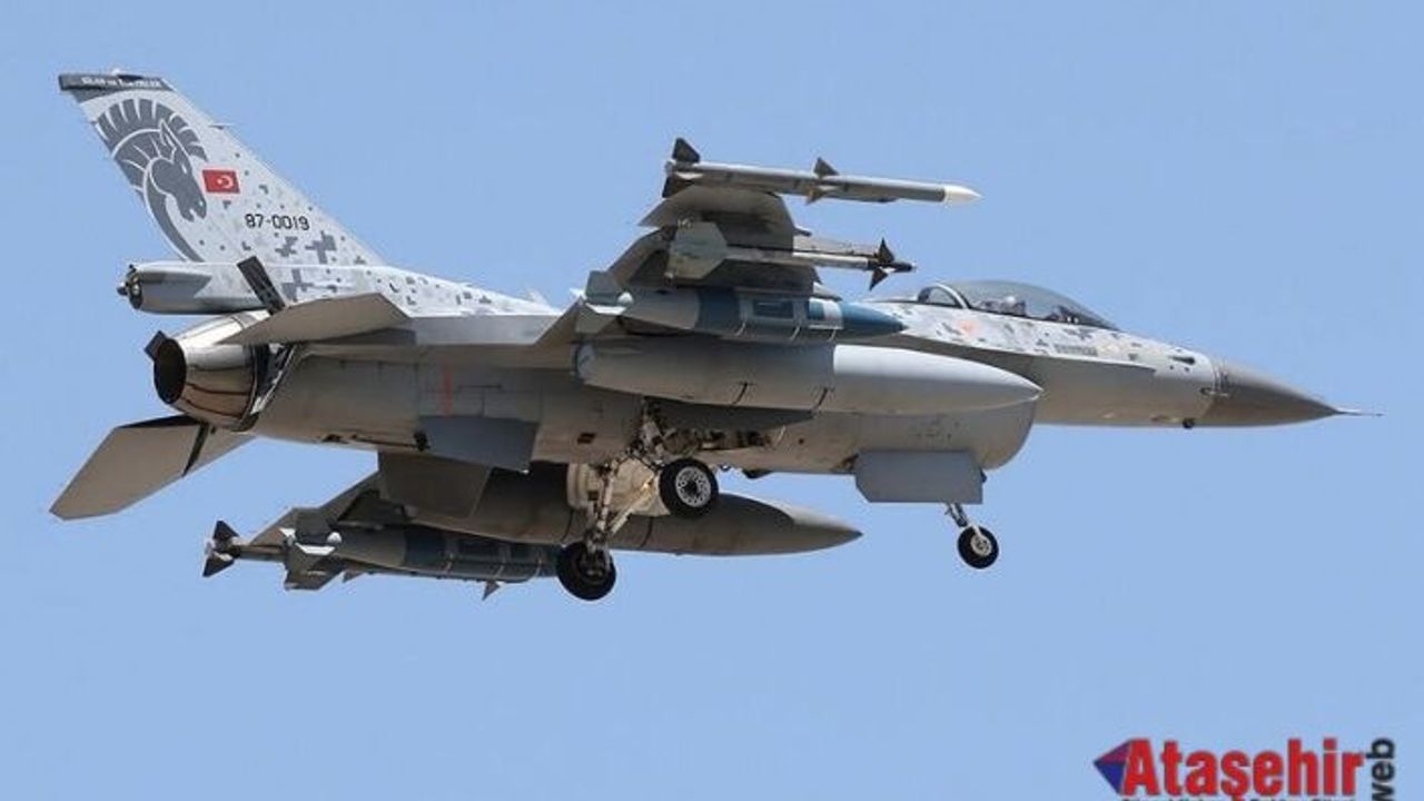 Türkiye’nin İlk “F-16 Özgür” Uçağı Gökyüzüyle Buluştu