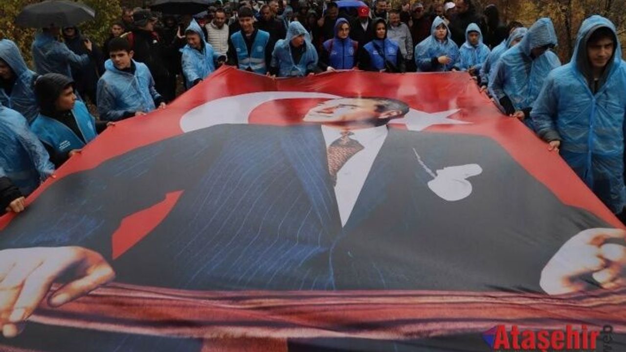 16. İstiklal Yolu Yürüyüşü: Kıyısın’da Yağmur Altında Tarihe Vefa