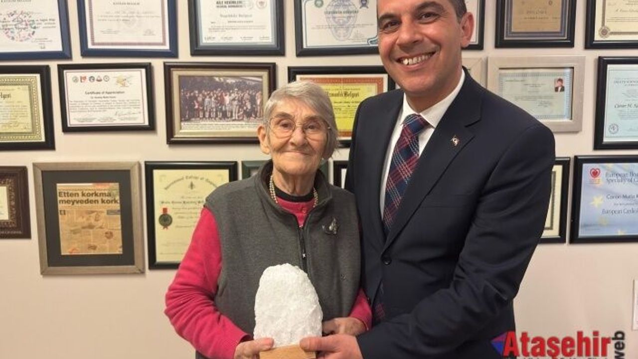 Vali Taşolar’dan Prof. Dr. Karatay’a Teşekkür