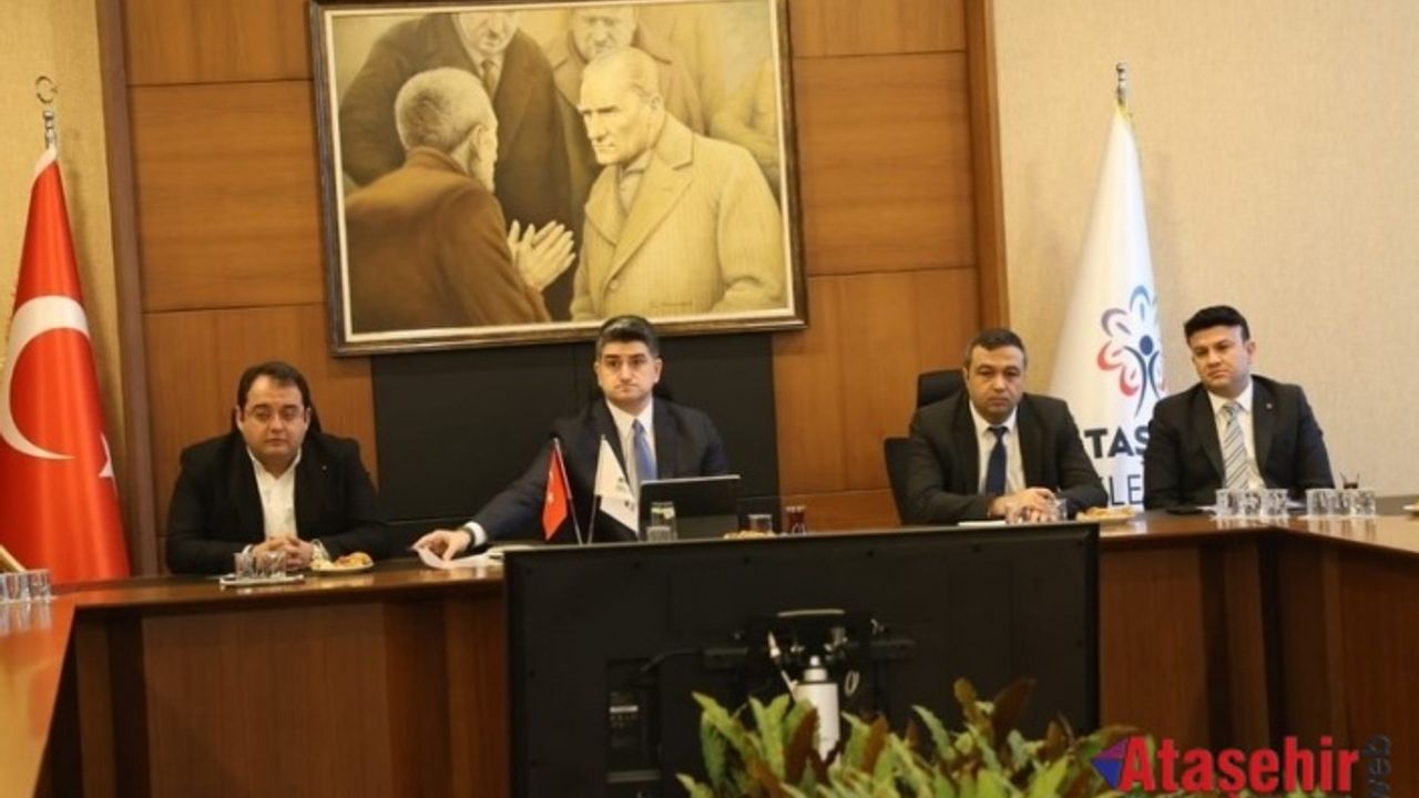 Ataşehir’de "Hizmet" Zirvesi: Başkan Adıgüzel Çözüm İçin Düğmeye Bastı