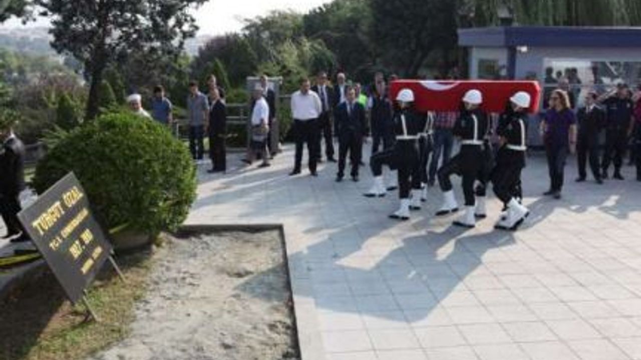 8. Cumhurbaşkanı Turgut Özal 19 yıl sonra yeniden toprağa verildi